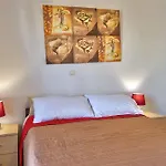 Jewel Mykonos アパート オルノス