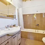 Jewel Mykonos * オルノス