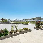 Jewel Mykonos * オルノス